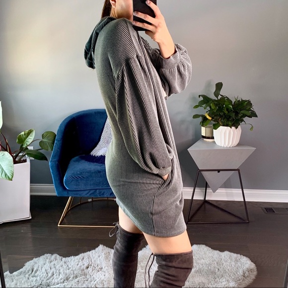 🏷Hunter Green Ribbed knit - Picture 4 of 5